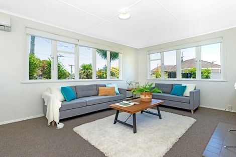 Photo of property in 1 Churchill Crescent, Te Hapara, Gisborne, 4010