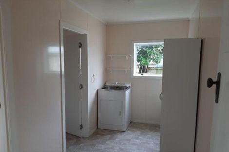 Photo of property in 97 Young Street, New Plymouth, 4310