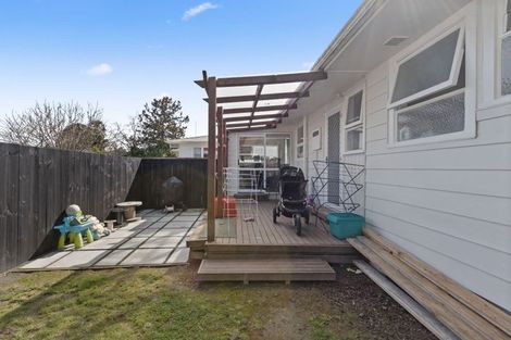 Photo of property in 19 Dalesford Street, Silverdale, Hamilton, 3216