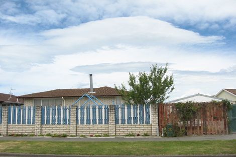 Photo of property in 18 Shetland Street, Woolston, Christchurch, 8062