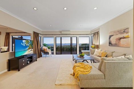 Photo of property in 10 Ascot Way, Orewa, 0931