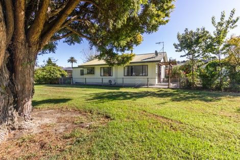 Photo of property in 2/17 Church Road, Taradale, Napier, 4112