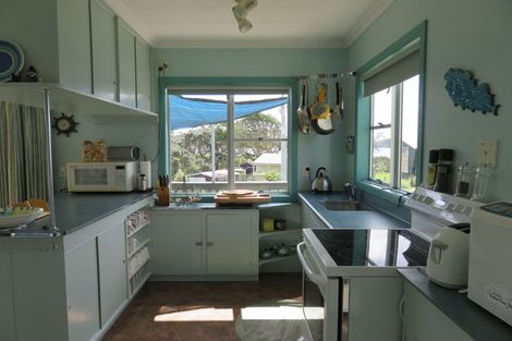 Photo of property in 70 Rapata Road, Oakura, Hikurangi, 0184