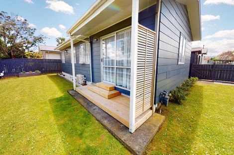 Photo of property in 29 Acacia Street, Kelvin Grove, Palmerston North, 4414