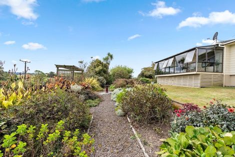 Photo of property in 310 Whananaki Road North, Opuawhanga, Hikurangi, 0181