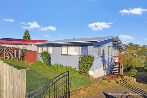 Photo of property in 6 Jenanne Place, Totara Vale, Auckland, 0629