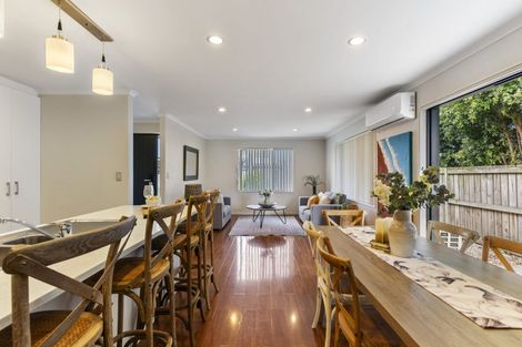 Photo of property in 12 Peerless Avenue, Takanini, 2112