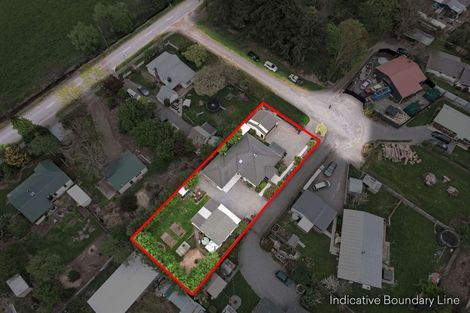 Photo of property in 4 Bluff Street, Coalgate, 7673