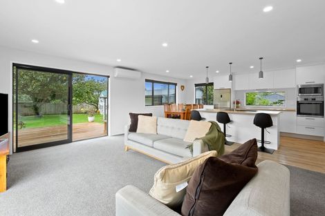 Photo of property in 369 Carrington Street, Upper Vogeltown, New Plymouth, 4310