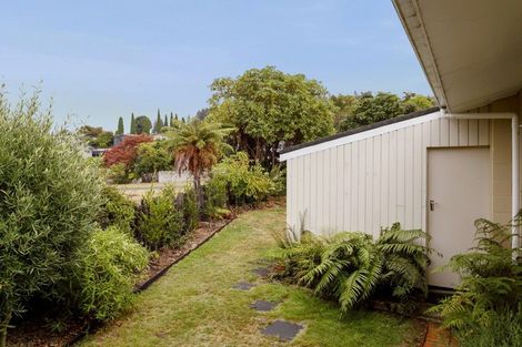 Photo of property in 7b Isobel Street, Acacia Bay, Taupo, 3330