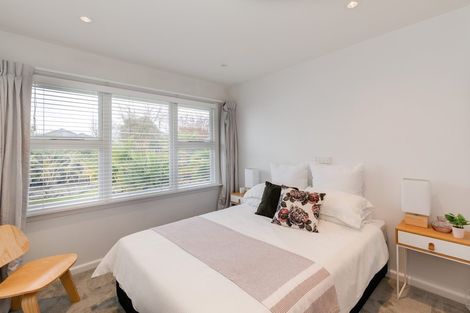 Photo of property in 10 Torquay Place, Bryndwr, Christchurch, 8053