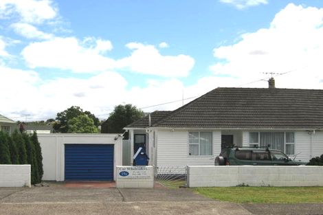 Photo of property in 19a Otakau Road, Milford, Auckland, 0620