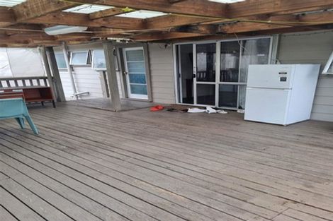 Photo of property in 15 Reseda Place, Papatoetoe, Auckland, 2025