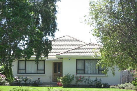 Photo of property in 51 Shortland Street, Wainoni, Christchurch, 8061