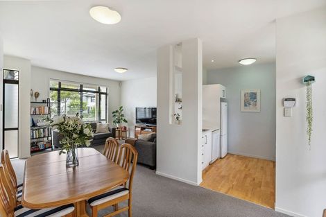Photo of property in 41/2 Armoy Drive, East Tamaki, Auckland, 2016
