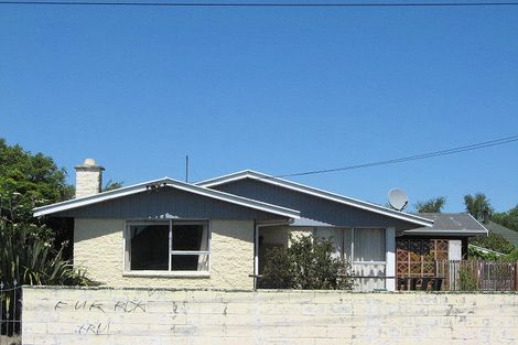 Photo of property in 92 Farquhars Road, Redwood, Christchurch, 8051