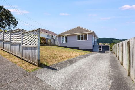Photo of property in 23 Turkington Street, Tawa, Wellington, 5028