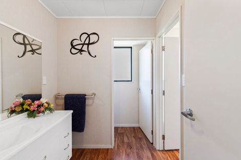 Photo of property in 10 Cynthia Crescent, Te Aroha, 3320