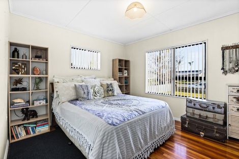 Photo of property in 5 Laws Place, Pirimai, Napier, 4112