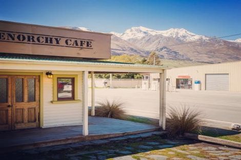 Photo of property in 25 Mull Street, Palmerston, 9430