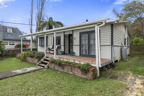 Photo of property in 457 Stokes Valley Road, Stokes Valley, Lower Hutt, 5019