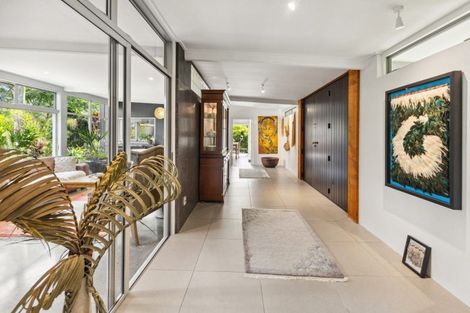 Photo of property in 30 Wiroa Road, Kerikeri, 0293