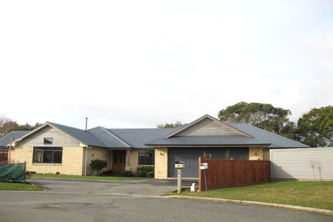 Photo of property in 60 Glenroy Park Drive, Waikiwi, Invercargill, 9810