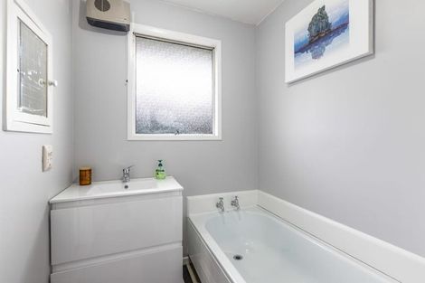 Photo of property in 1/6 Jade Place, Parklands, Christchurch, 8083