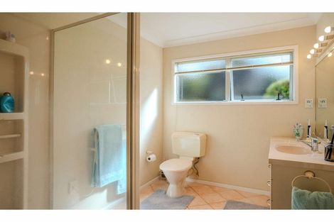 Photo of property in 105 Kemp Road, Kerikeri, 0230