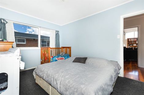 Photo of property in 14 Mason Street, New Lynn, Auckland, 0600