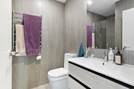 Photo of property in 2 Kotuku Lane, Hobsonville, Auckland, 0616