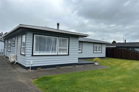 Photo of property in 72 Kennedy Drive, Levin, 5510