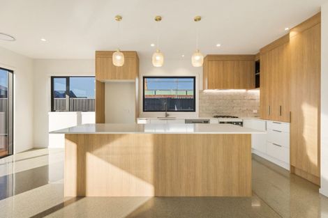 Photo of property in 5 Guthrie Street, Lake Hawea, 9382