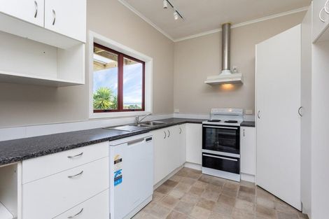 Photo of property in 369 Mangakura Road, Helensville, 0875