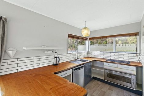 Photo of property in 60 Ross Road, Topuni, Wellsford, 0975