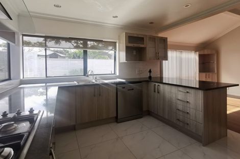 Photo of property in 1/4 Dromora Close, Dannemora, Auckland, 2016