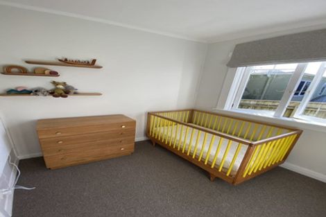 Photo of property in 35 Bayview Road, Paremata, Porirua, 5024