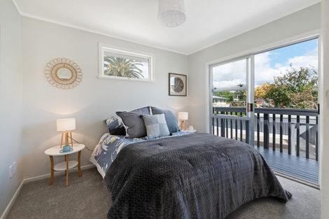 Photo of property in 42a Woodglen Road, Glen Eden, Auckland, 0602