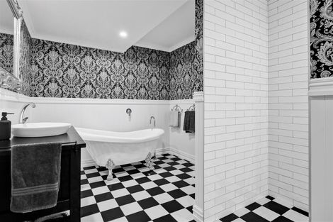 Photo of property in 401 Korito Road, Korito, New Plymouth, 4371