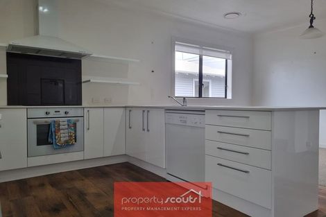 Photo of property in 32 Gaine Street, New Plymouth, 4310