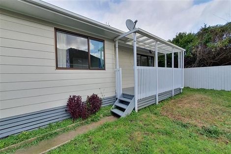 Photo of property in 2/28 Newcastle Terrace, Mount Albert, Auckland, 1025
