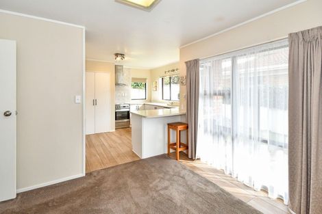 Photo of property in 2/13 Maunu Road, Papatoetoe, Auckland, 2025