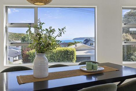 Photo of property in 22a Main Road, Titahi Bay, Porirua, 5022