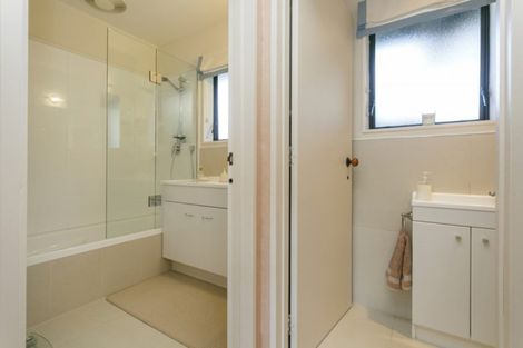 Photo of property in 11 Awanui Street, Hilltop, Taupo, 3330