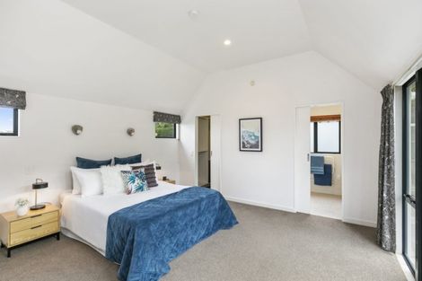 Photo of property in 47 Waverton Terrace, Churton Park, Wellington, 6037