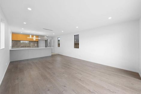 Photo of property in 35 John Gray Street, Papakura, 2110