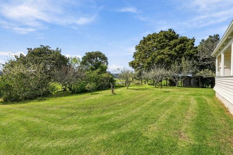Photo of property in 2059 State Highway 16, Helensville, 0875