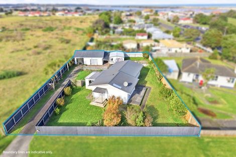 Photo of property in 34 Carson Street, Castlecliff, Whanganui, 4501