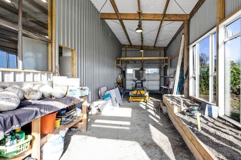 Photo of property in 60 Turangi Road, Motunui, Waitara, 4383