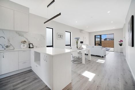 Photo of property in 18 Kairakau Street, Papakura, 2110